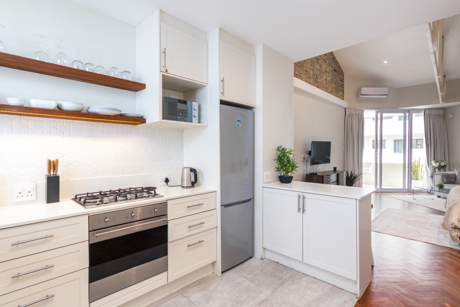 To Let 0 Bedroom Property for Rent in Sea Point Western Cape